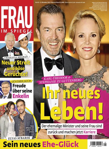 Frau im Spiegel – Oktober 2022